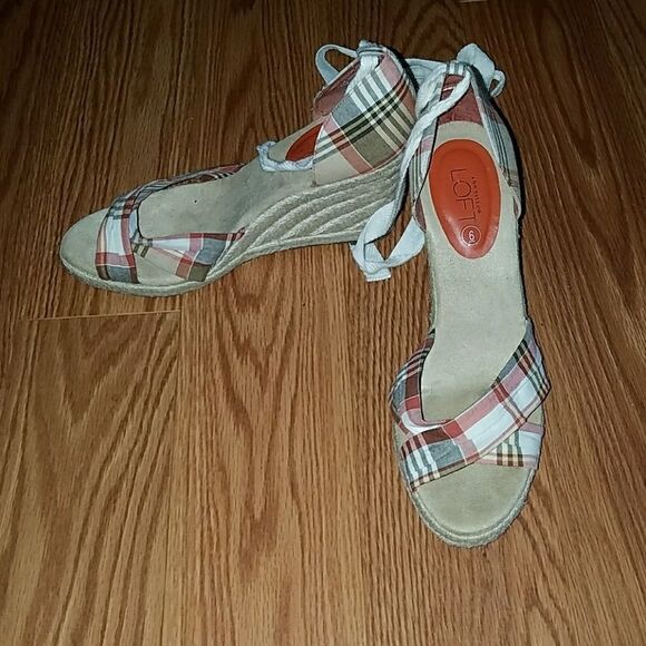Ann Taylor Loft plaid wedges Sz. 6 EUC - Picture 1 of 6